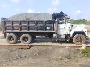 Premium Granite Chippings Supply – Reliable, Durable, and Affordable