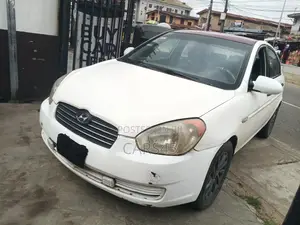 Hyundai Accent 2007 White