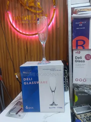 Deli Champagne Glass