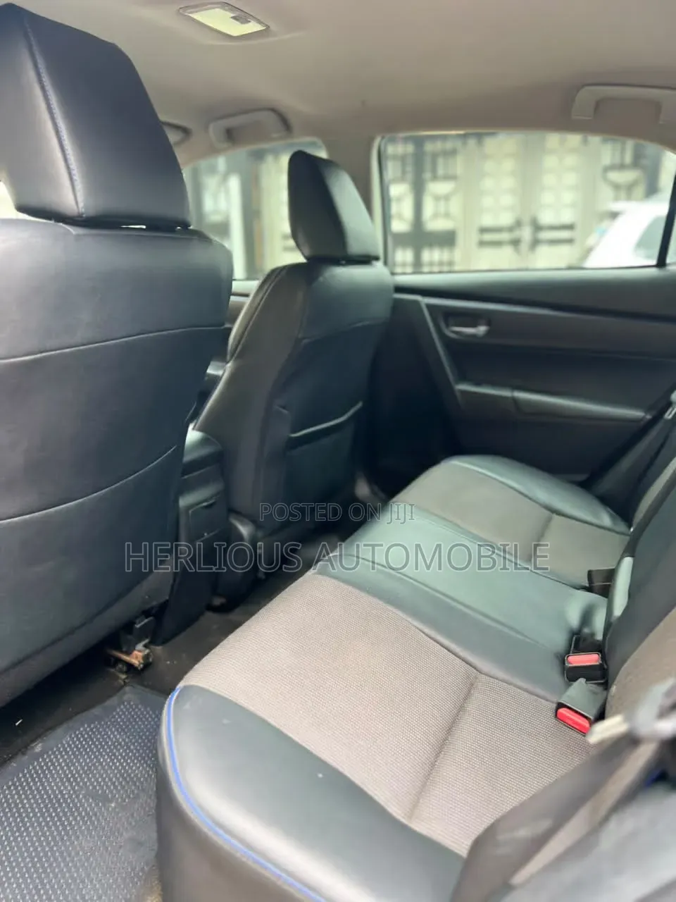 Toyota Corolla 2017 Blue