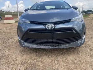 Toyota Corolla LE Eco (1.8L 4cyl 2A) 2019 Gray