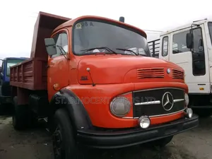 Mercedes-Benz 1513 Tipper 1999 Red