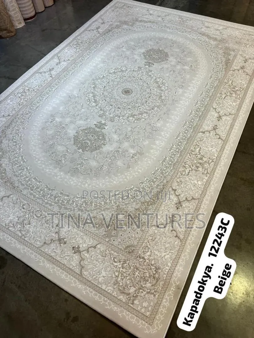 Turkish Center Rug. 5 by 7 (Imported)