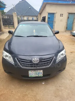 Toyota Camry 2010 Black