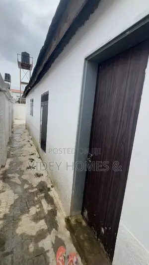 1bdrm Bungalow in Lavista Court Estate, Galadimawa for rent