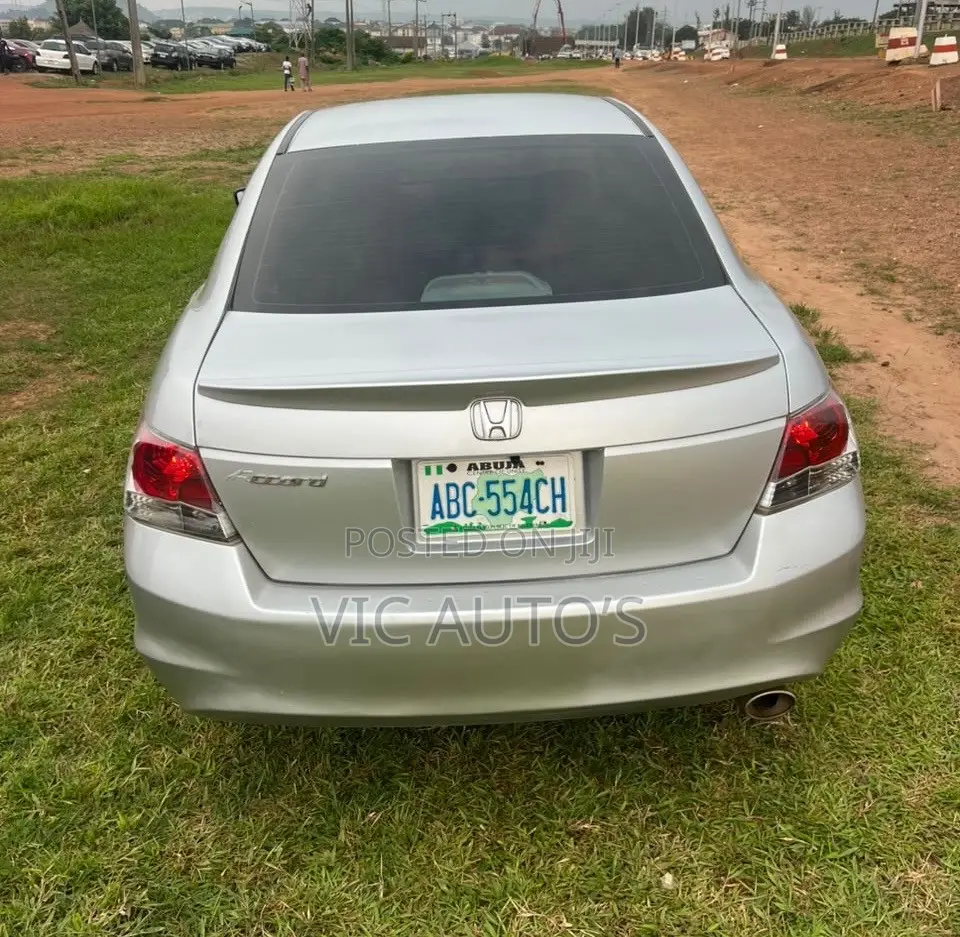 Honda Accord 2010