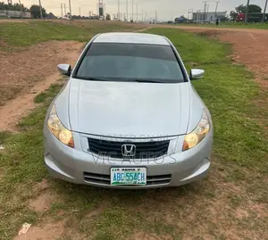 Honda Accord 2010