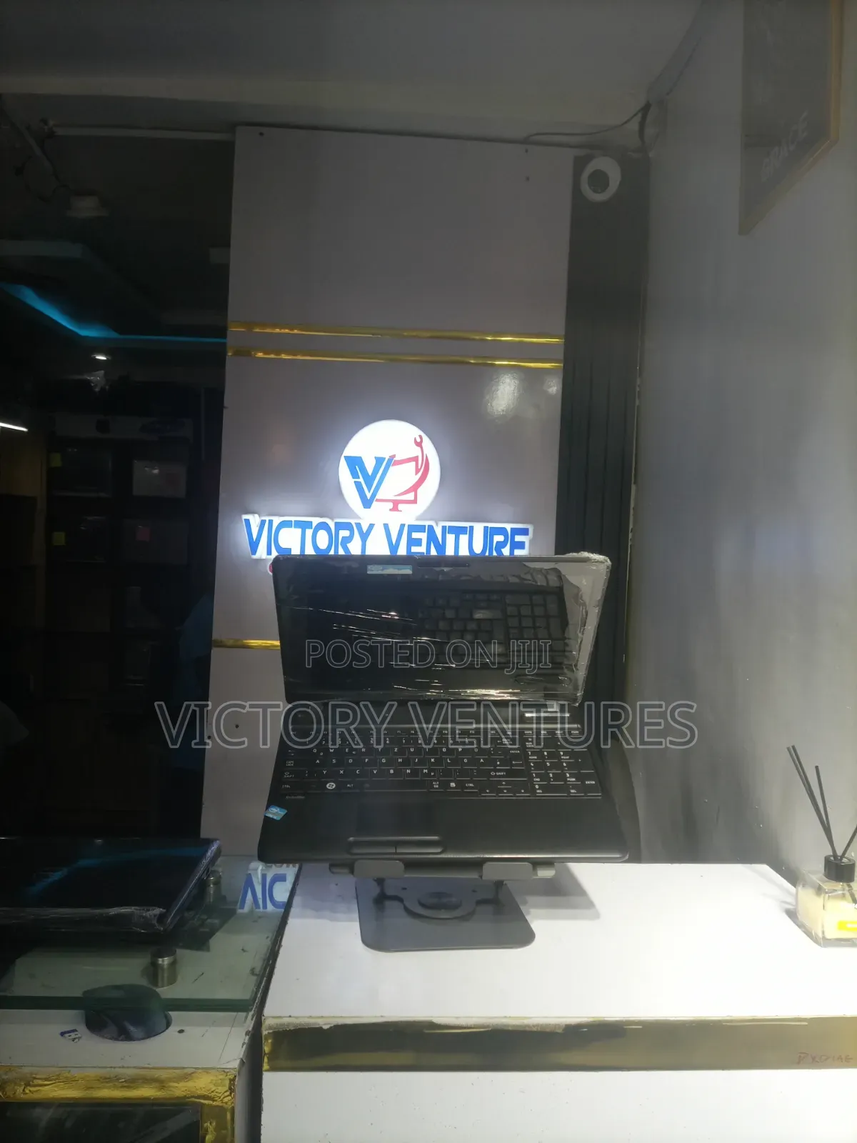 Laptop Toshiba 4GB Intel Core i5 HDD 320GB