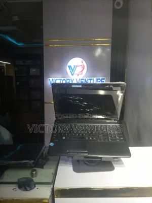 Laptop Toshiba 4GB Intel Core i5 HDD 320GB