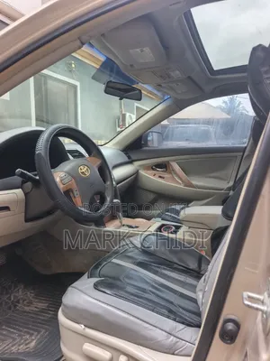 Toyota Camry 2008 Gold