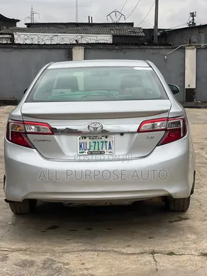 Toyota Camry 2012 Silver