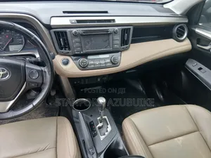 Toyota RAV4 2015 Gray