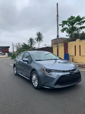 Toyota Corolla 2022 Blue