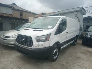 Ford Transit-350 2018 White