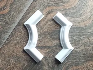 Pu Corner Ornament