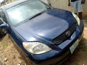 Toyota Matrix 2004 Blue