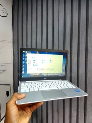 Laptop HP Stream Laptop 4GB Intel Celeron eMMC 32GB