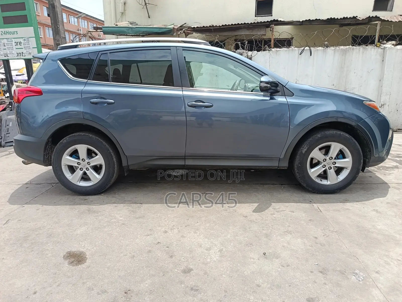 Toyota RAV4 2014 Blue