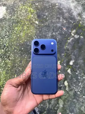 New Apple iPhone 17 Pro 256 GB Blue