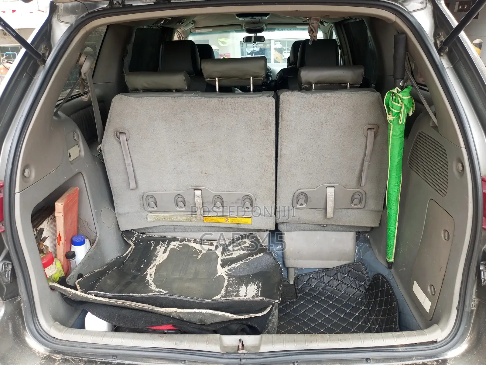 Toyota Sienna 2004 Gray