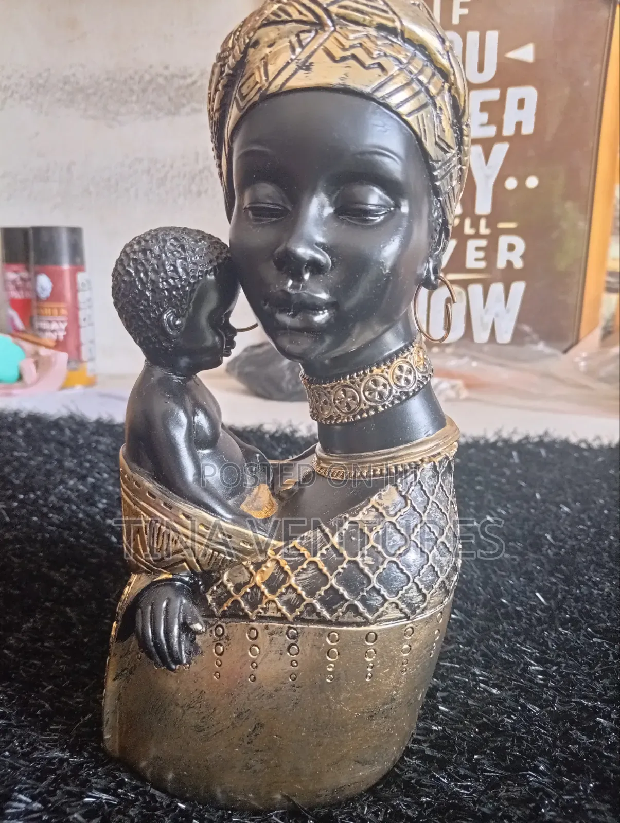 Figurines and Statues 
Available in Bulk. 
Original Quality.