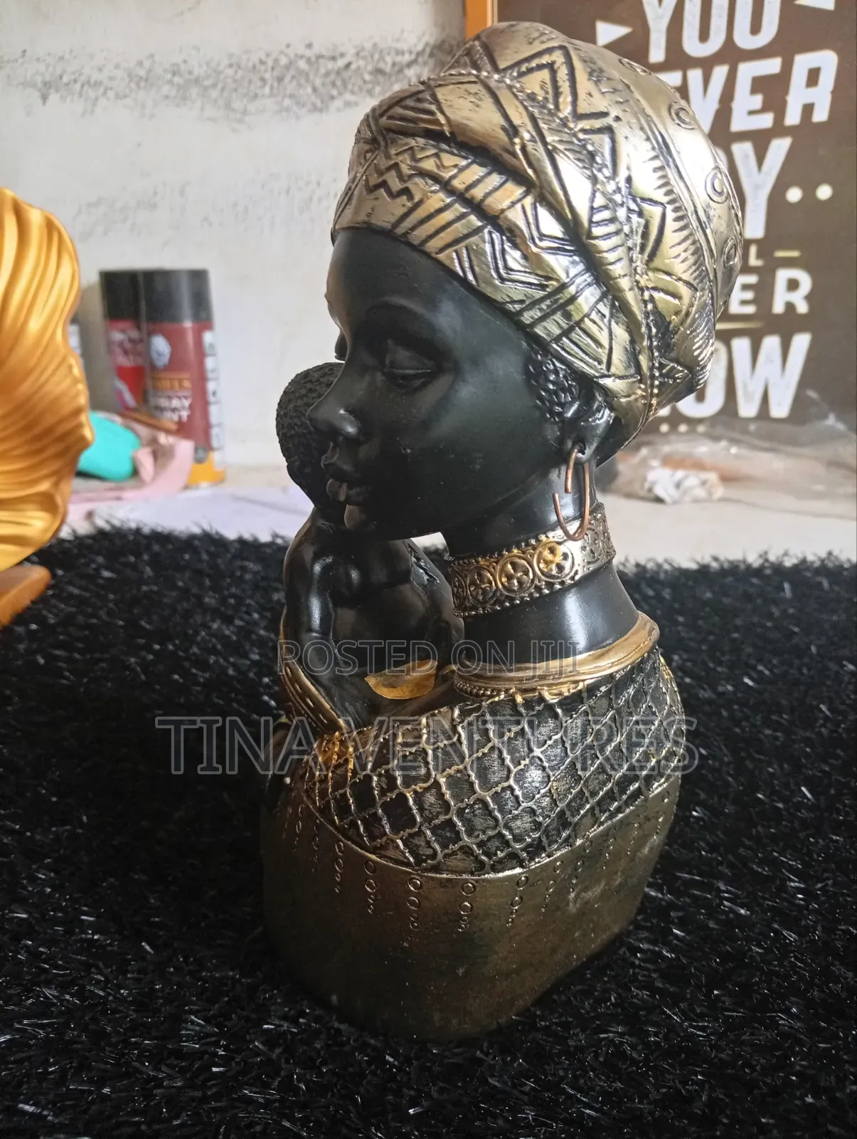 Figurines and Statues 
Available in Bulk. 
Original Quality.