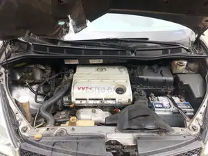 Toyota Sienna 2004 Gray