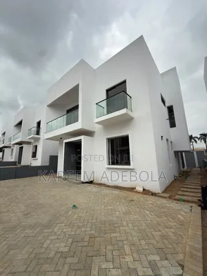Furnished 4bdrm Duplex in Old Bodija for sale