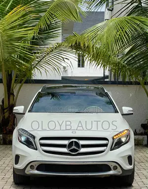 Mercedes-Benz GLA 250 2015 White