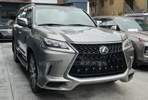 Lexus LX 2018 Gold