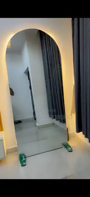 4by7 Mirror and Toilet Mirror