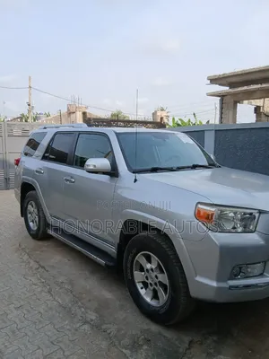 Toyota 4-Runner 2013 Silver