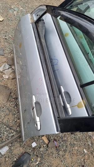 Toyota Door Corolla 2007
