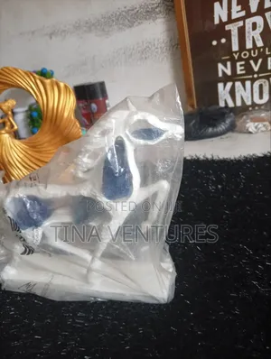 Figurines and Statues 
Available in Bulk. 
Original Quality.