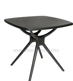 Modern Black Dining Table – Stylish Designer Base
