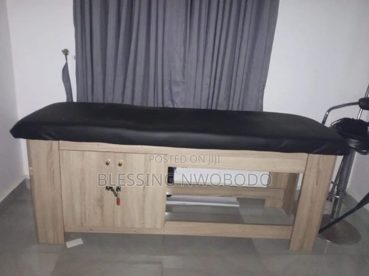 Lash Bed and Stool