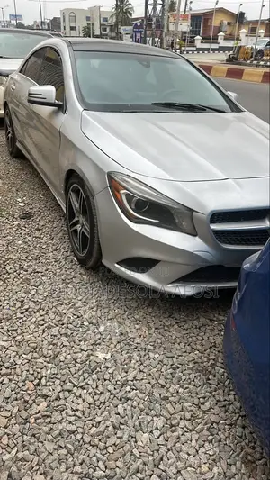 Mercedes-Benz CLA-Class 2015 Silver