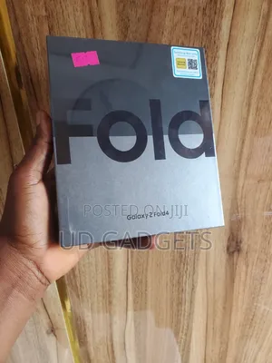 New Samsung Galaxy Z Fold4 512 GB Black