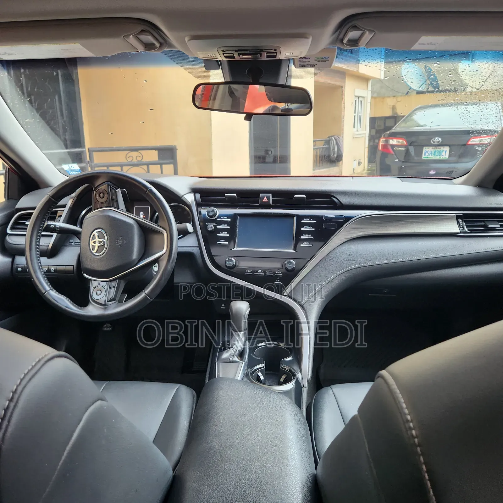 Toyota Camry 2019 Red