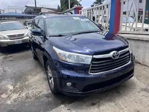 Toyota Highlander XLE 4dr SUV AWD (3.5L 6cyl 6A) 2015 Blue