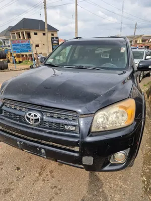 Toyota RAV4 2012 Black