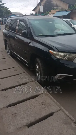 Toyota Highlander 2013 Black