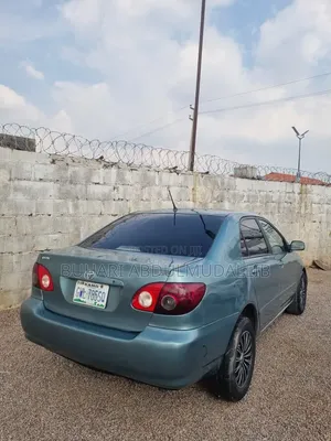 Toyota Corolla 2005 Gray