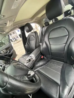 Mercedes-Benz C300 2017 Black