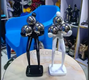 Figurings and Statues Available in Bulk