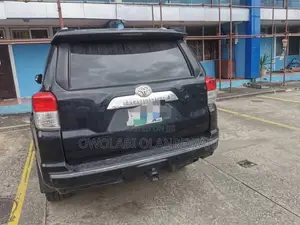 Toyota 4-Runner 2012 Black