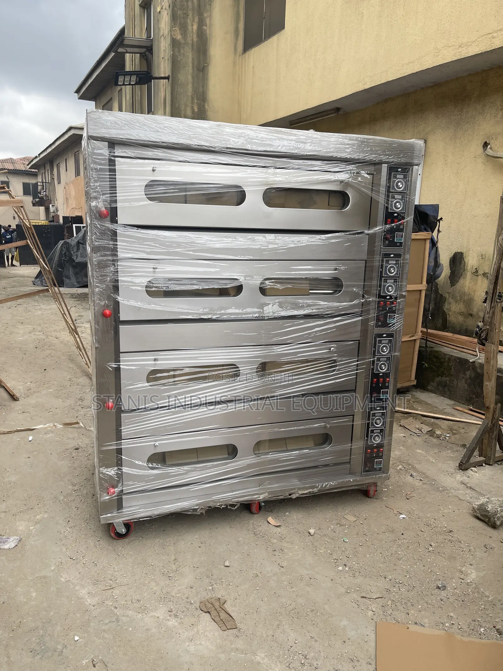 4 Deck 1 Bag Oven
