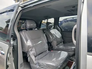Toyota Sienna 2008 Silver