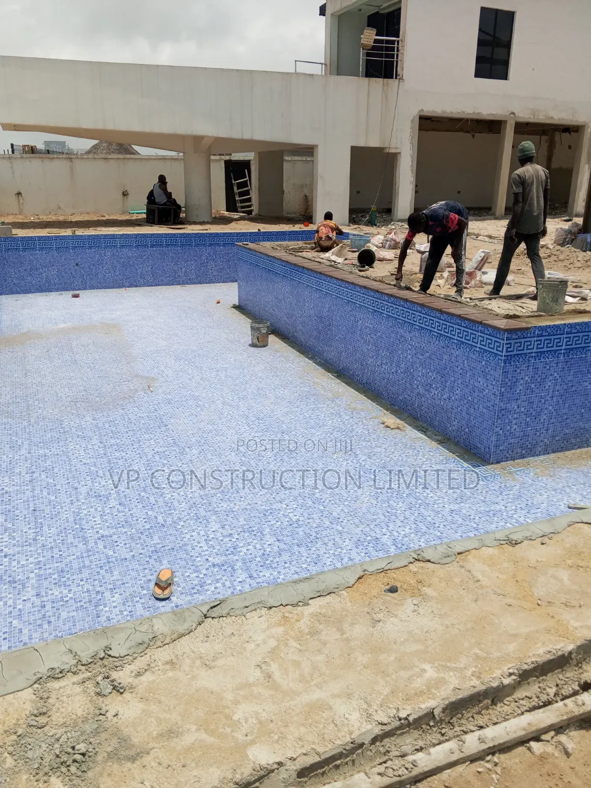 Big Swimming Pool