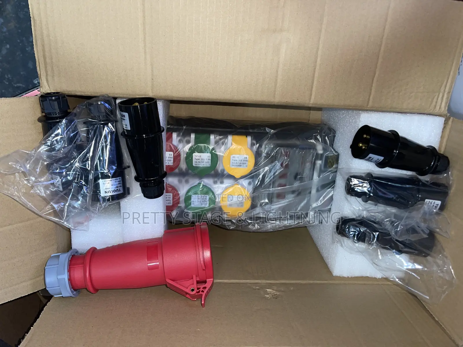 6 Chanel Power Distro Stage Light